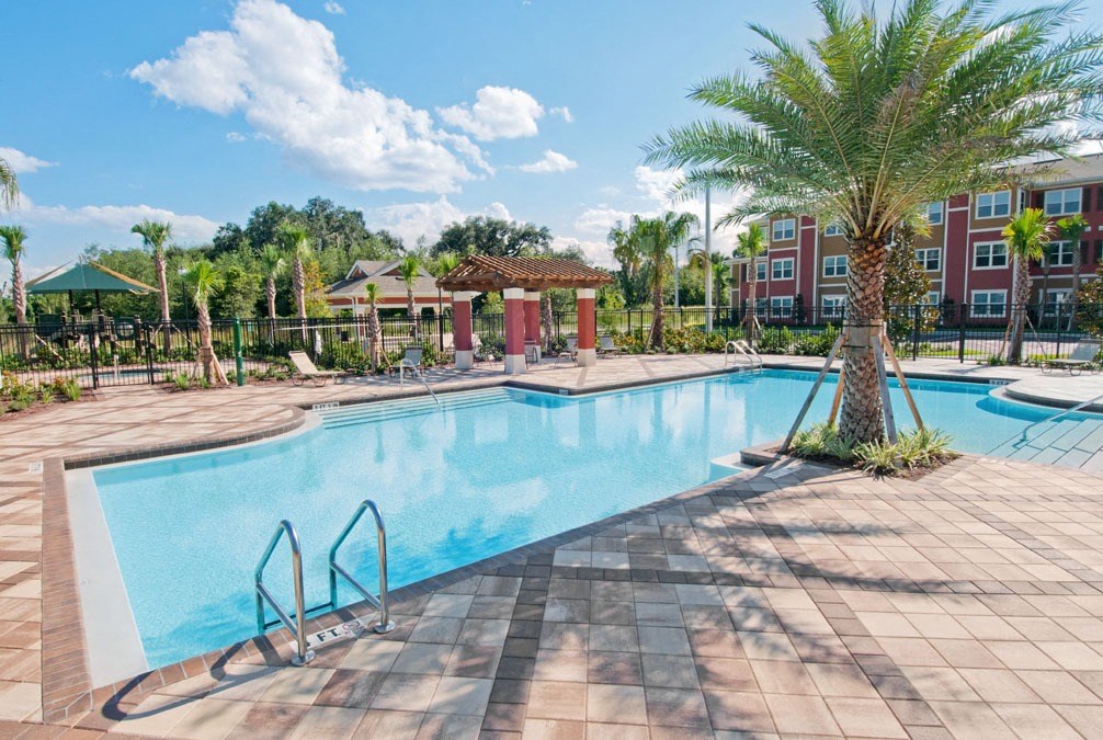 Fort King Colony Apartments, 6900 Aqua Vista Drive, Zephryhills, FL
